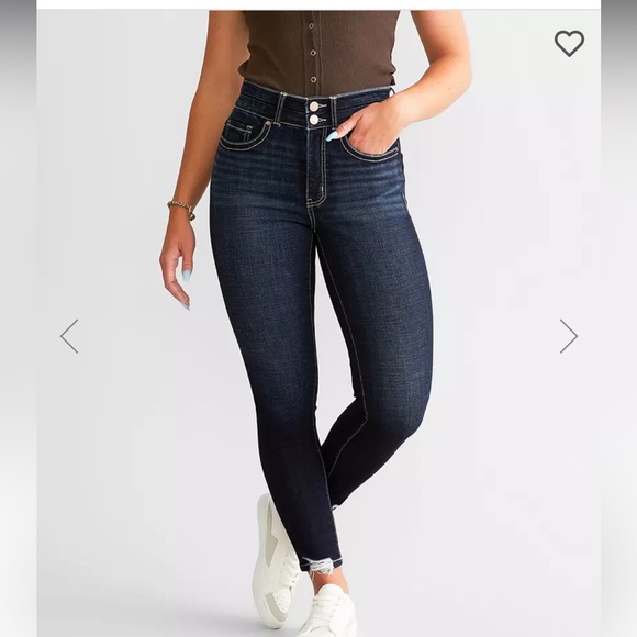 Parker Ankle Skinny Stretch Jean
BKE - Picture 2 of 9